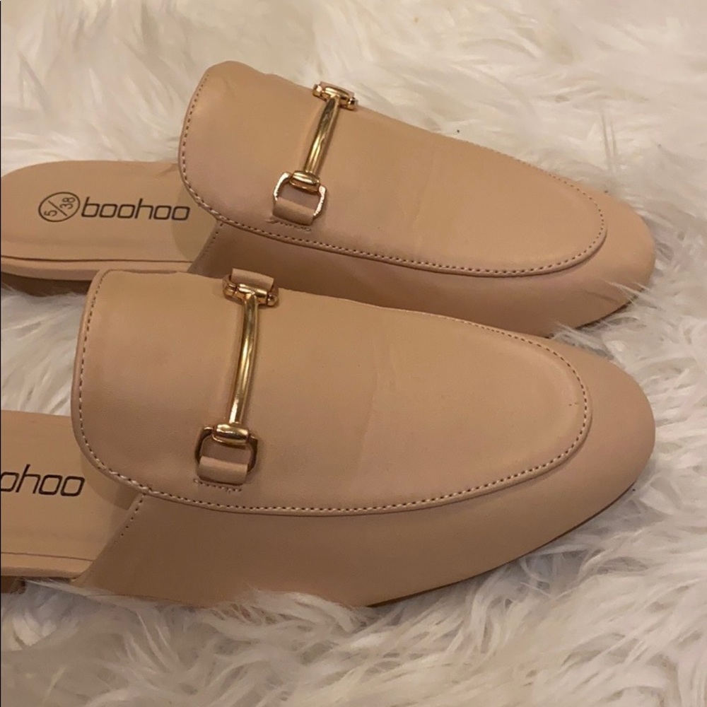 Summer shoes
